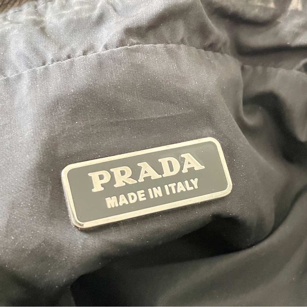 Prada black nylon pink stitching triangle logo medium zip pouch - Picture 6 of 7